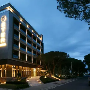 4* Hotel Eter