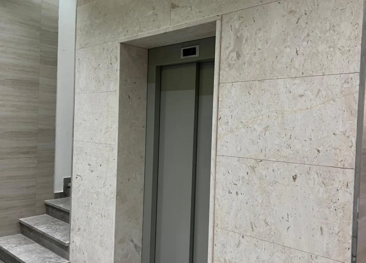 Mars Apartment Golem  0*, Golem (Tirana)